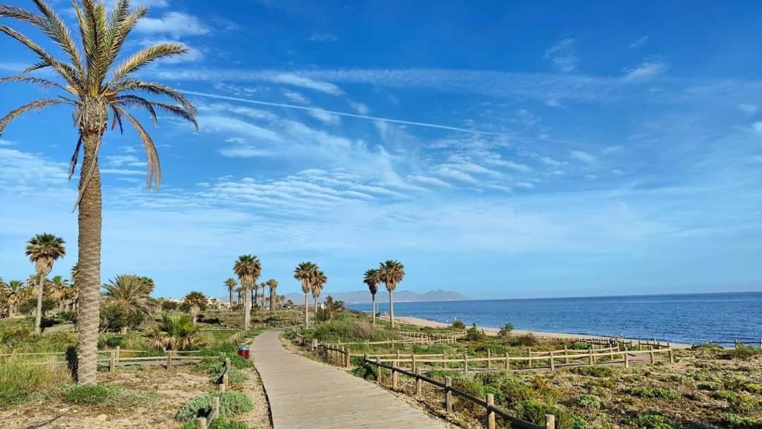 Cala Las Sirenas Almeria Bagian luar foto